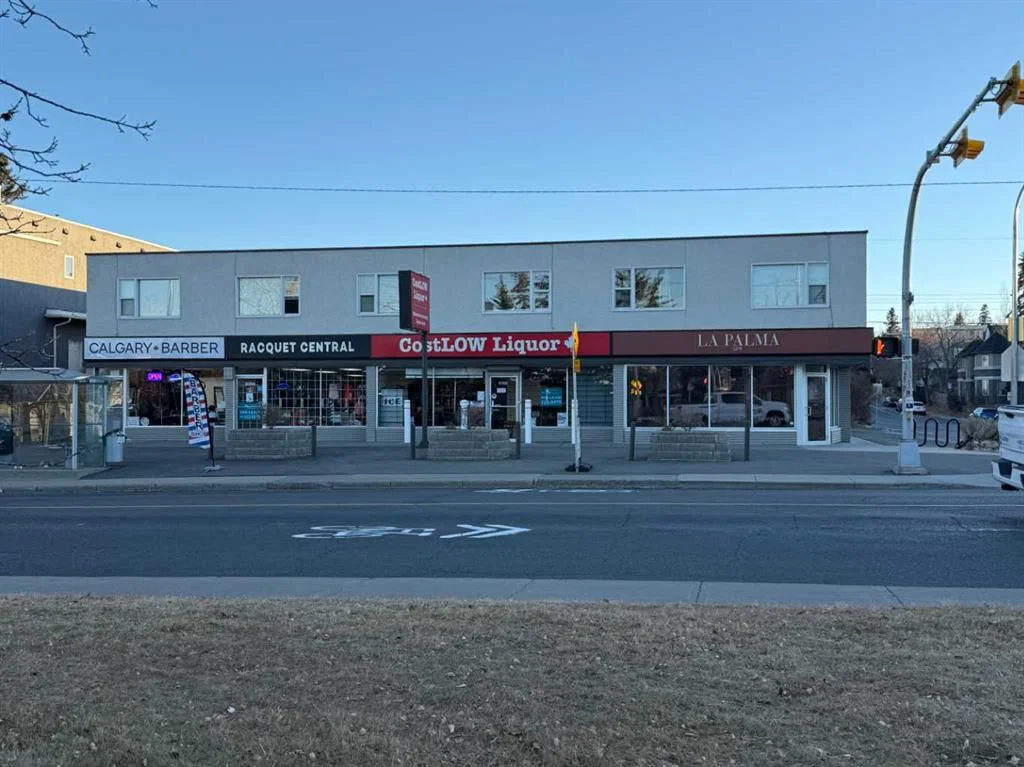 2035 26 Avenue SW, Calgary — main listing photo