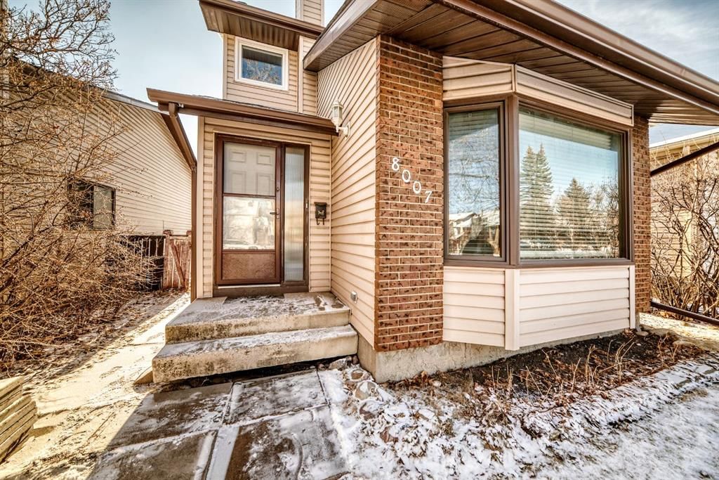 8007 Ranchview Drive NW, Calgary — photo 2 of 42