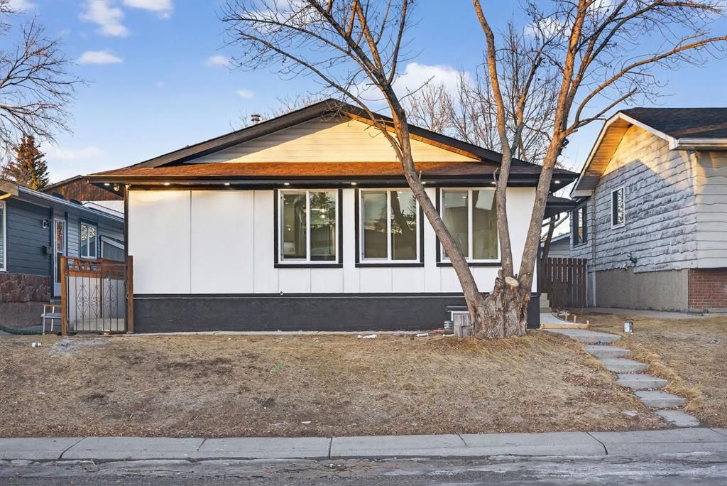 420 Pinegreen Close NE, Calgary — photo 2 of 42