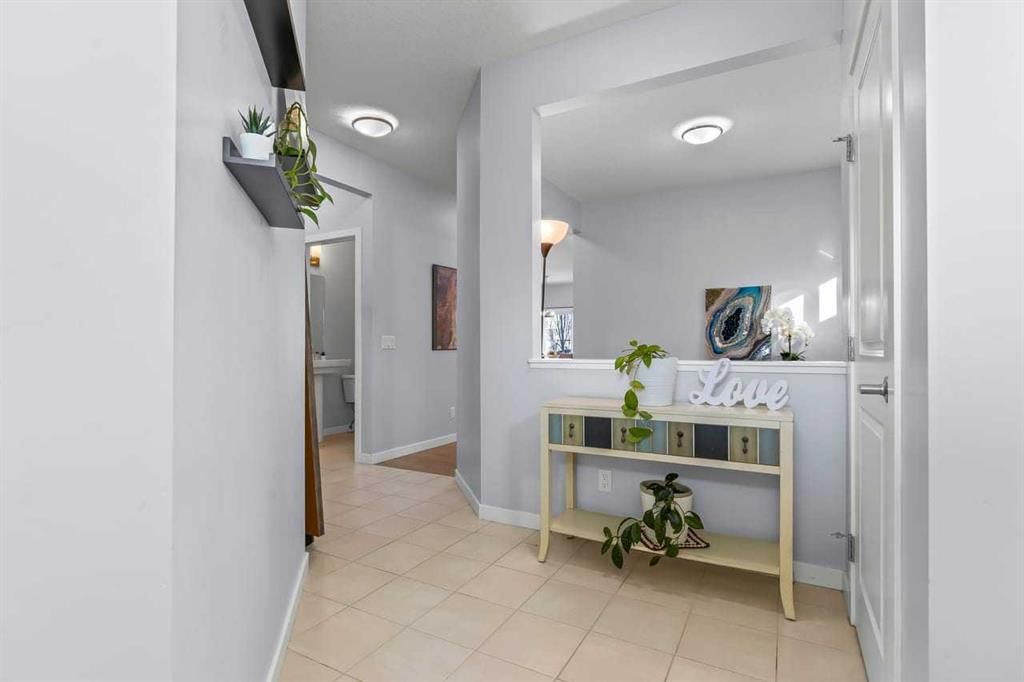 184 Masters Rise SE, Calgary — photo 3 of 49