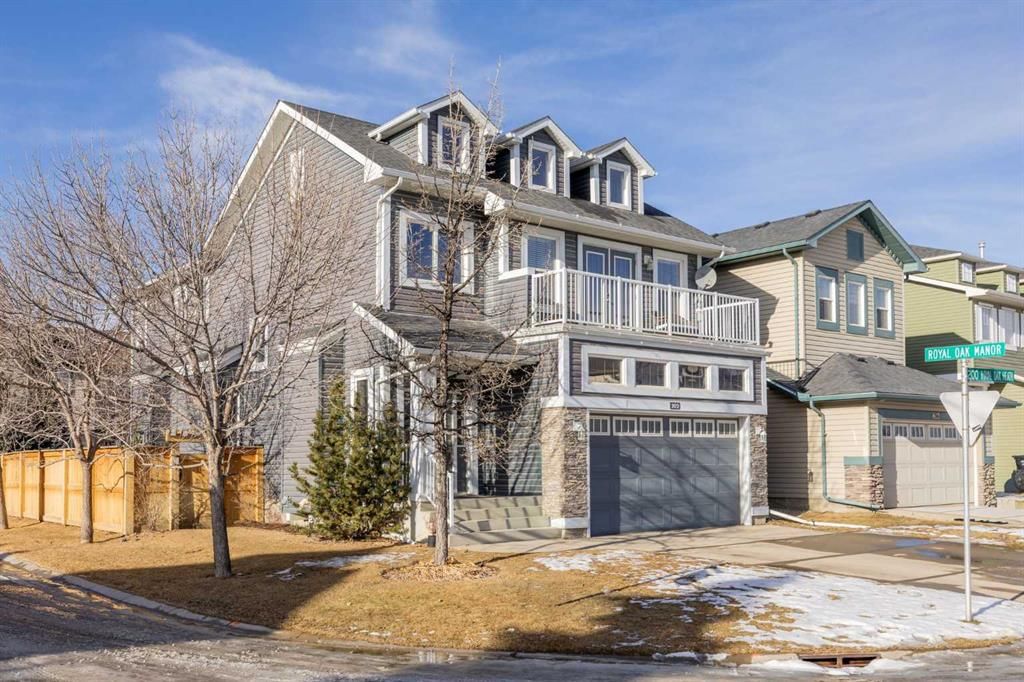 202 Royal Oak Heath NW, Calgary — photo 2 of 50