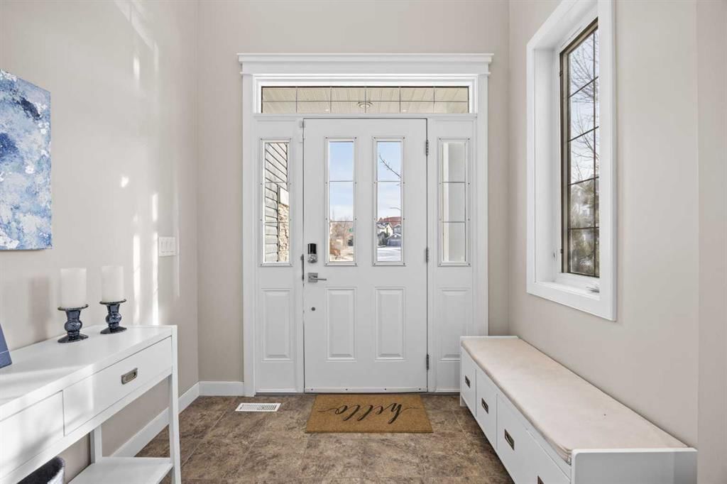 202 Royal Oak Heath NW, Calgary — photo 3 of 50