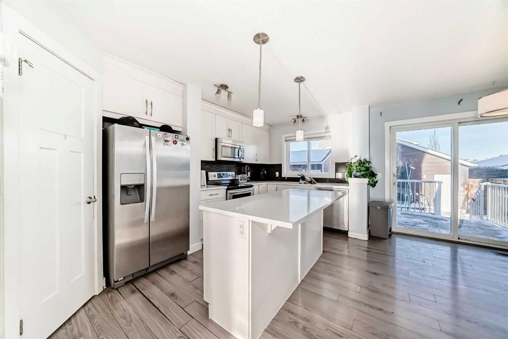 366 Auburn Bay Avenue SE, Calgary — photo 3 of 50