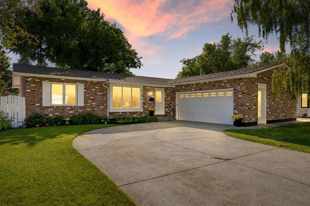 10423 Mapleridge Crescent SE, Calgary — main listing photo