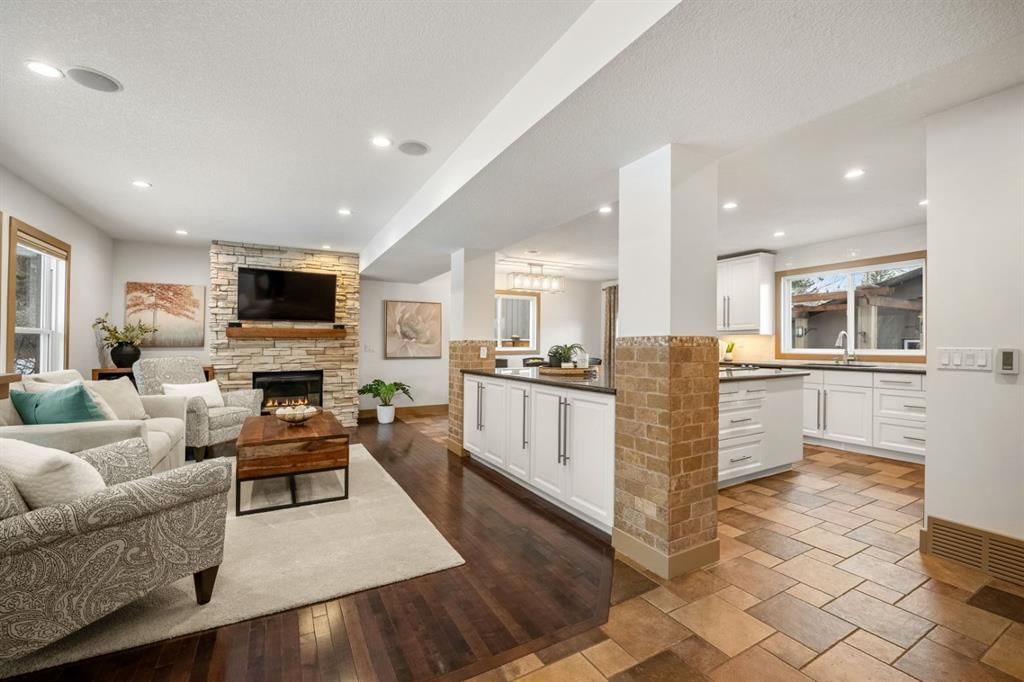 250 Lake Fraser Place SE, Calgary — photo 4 of 50