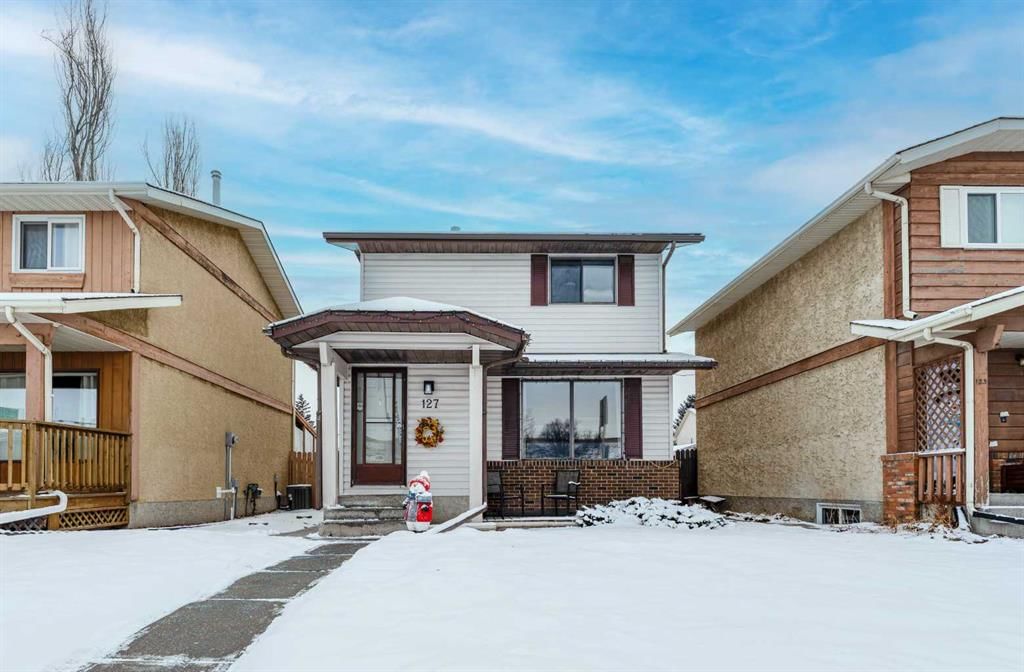 127 Shawmeadows Close SW, Calgary — main listing photo