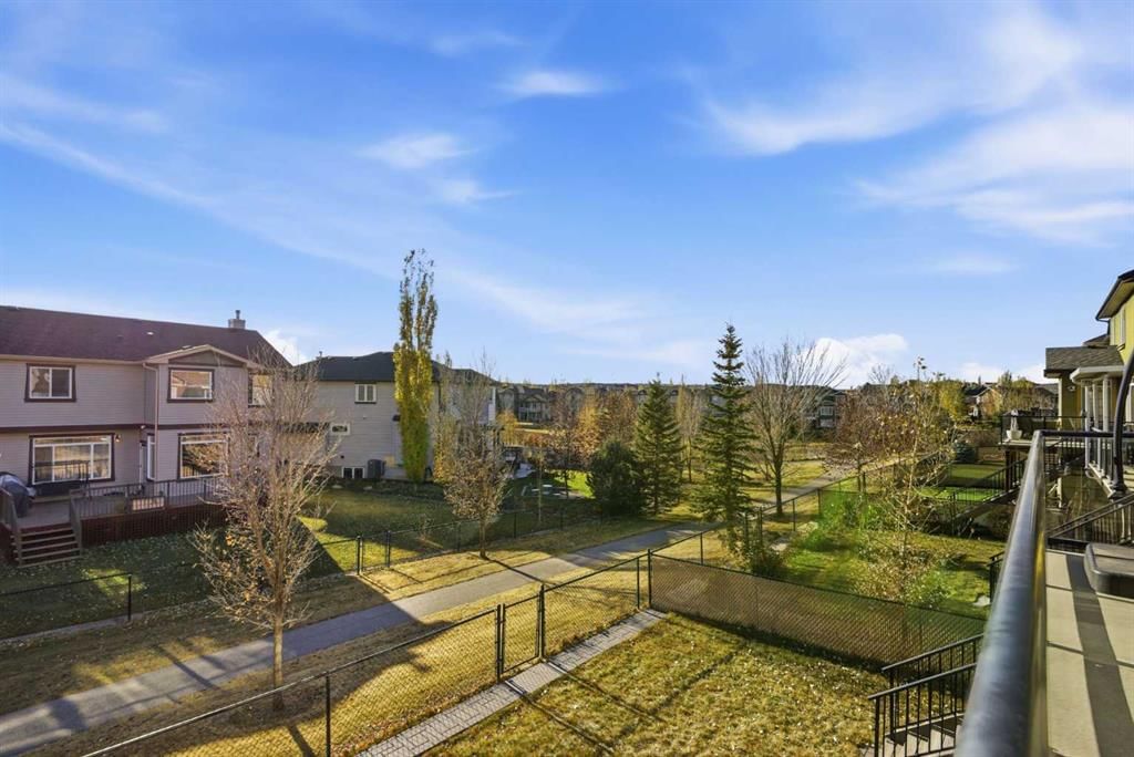 71 Panatella View NW, Calgary — photo 3 of 49