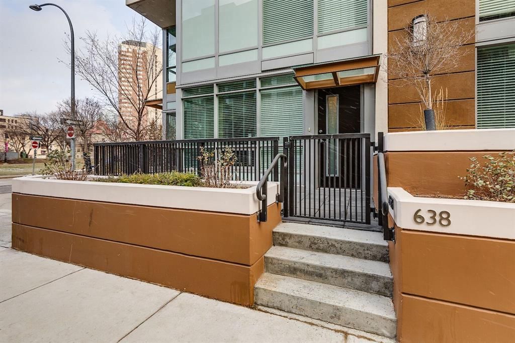 638 14 Avenue SW, Calgary — main listing photo