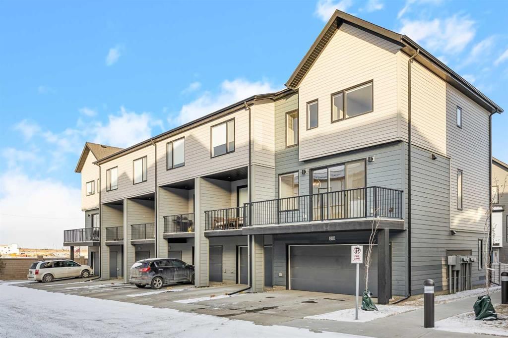 318 Evanscrest Square NW, Calgary — main listing photo