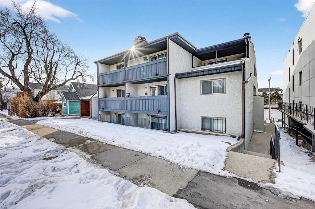 303, 1633 26 Avenue SW, Calgary — photo 3 of 40