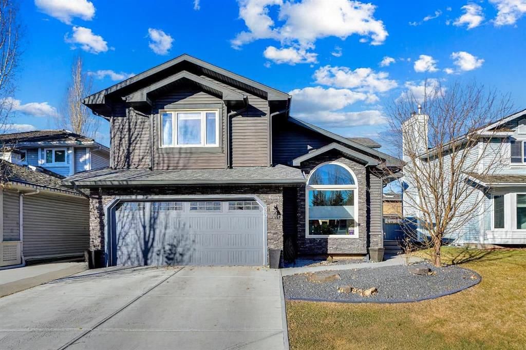 33 Douglasbank Rise SE, Calgary — main listing photo