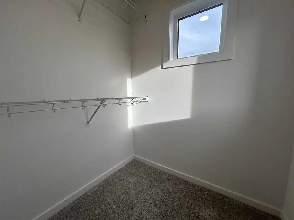 200 Belmont Way SW, Calgary — photo 5 of 24