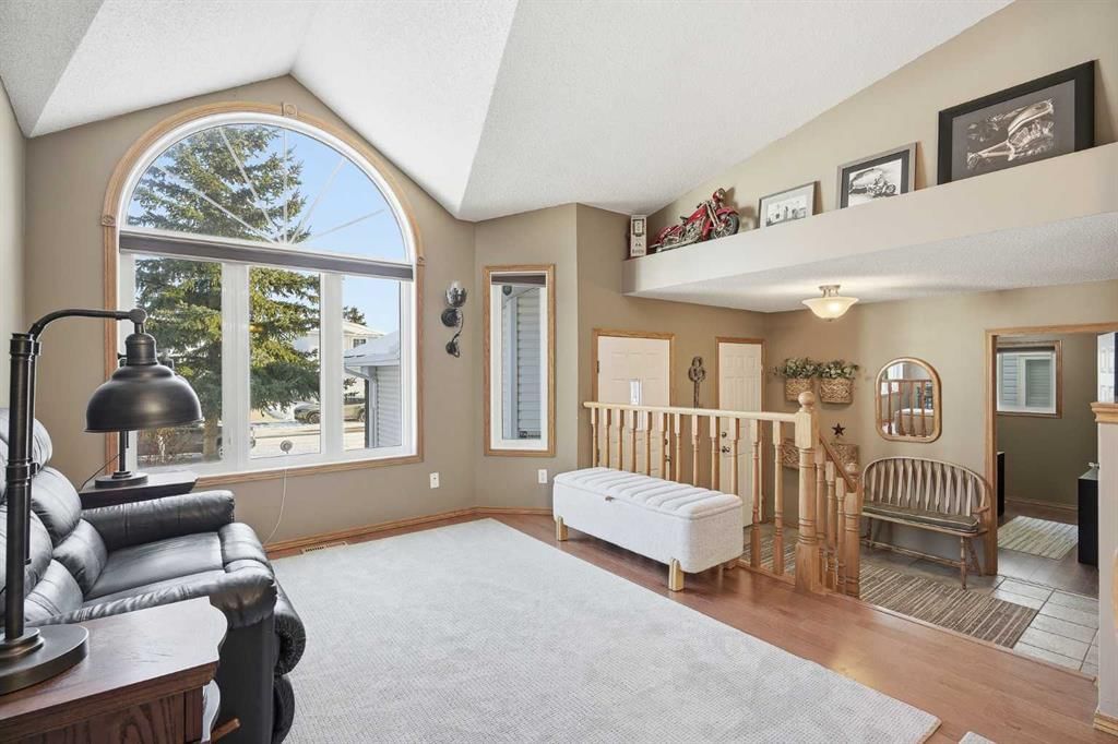 940 Citadel Drive NW, Calgary — photo 3 of 42