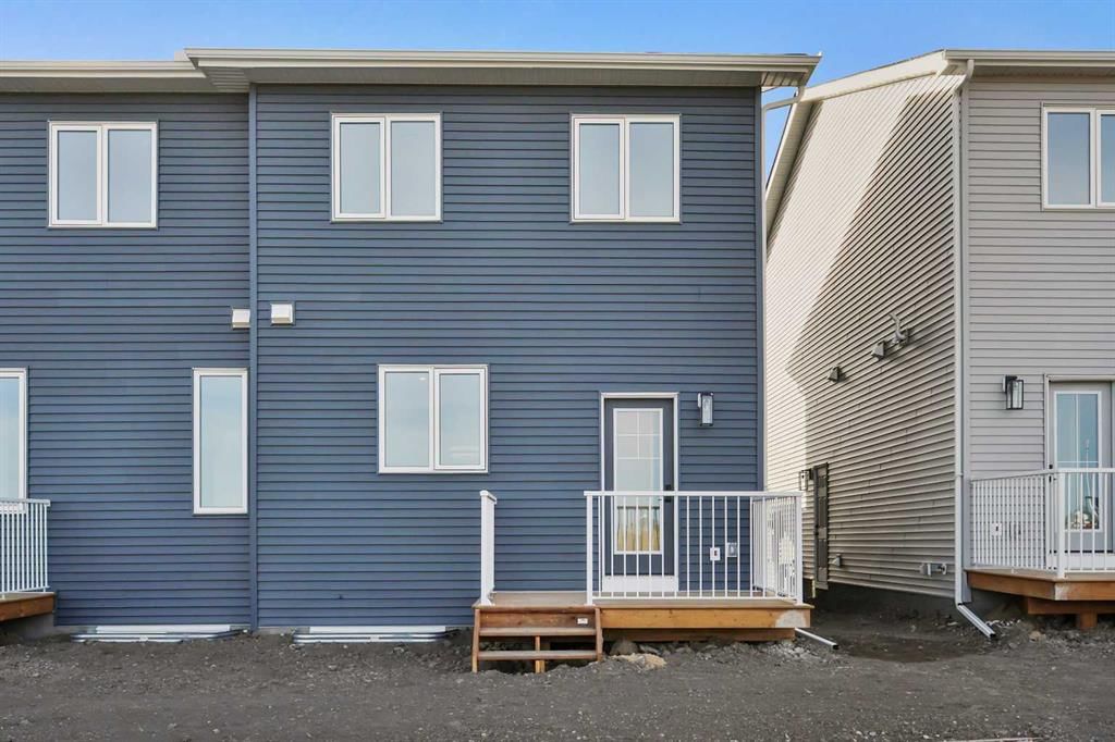 8550 Huxbury Drive NE, Calgary — photo 4 of 4