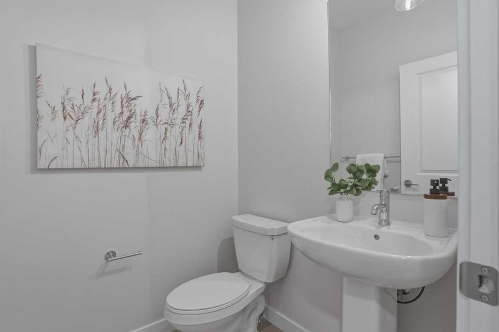 95 Heartwood Villas SE, Calgary — photo 4 of 34