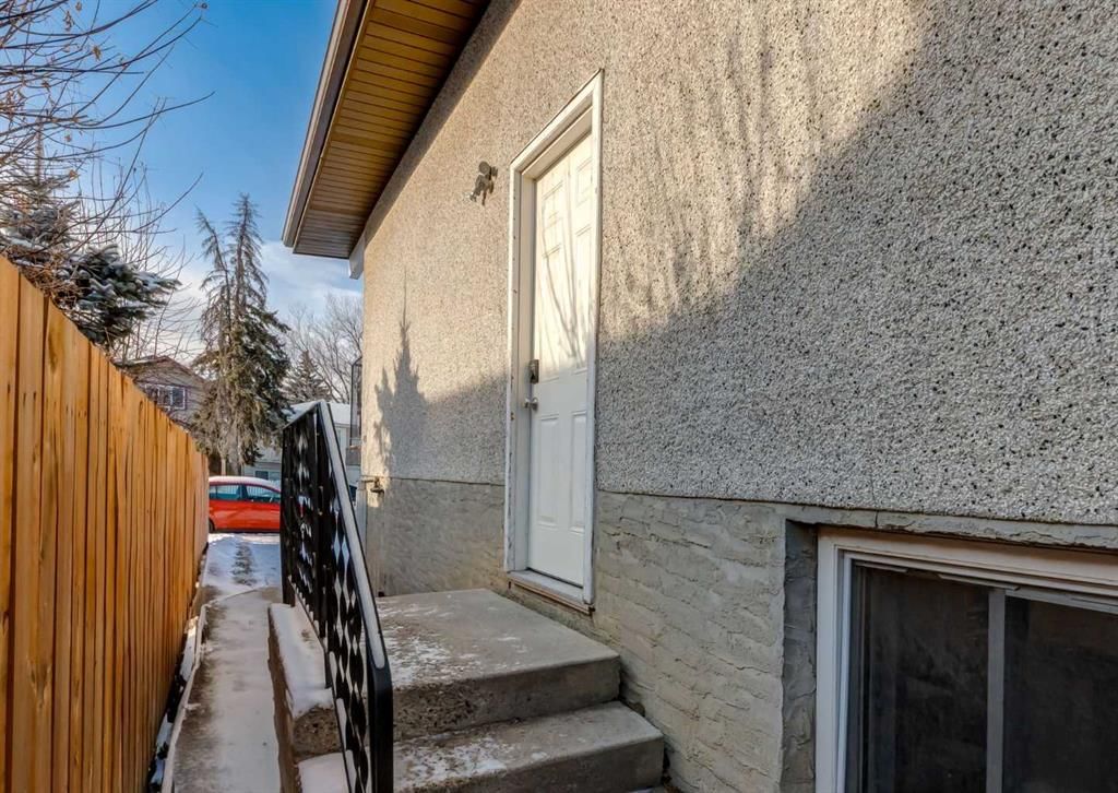 7634 & 7636 22A Street SE, Calgary — photo 2 of 50