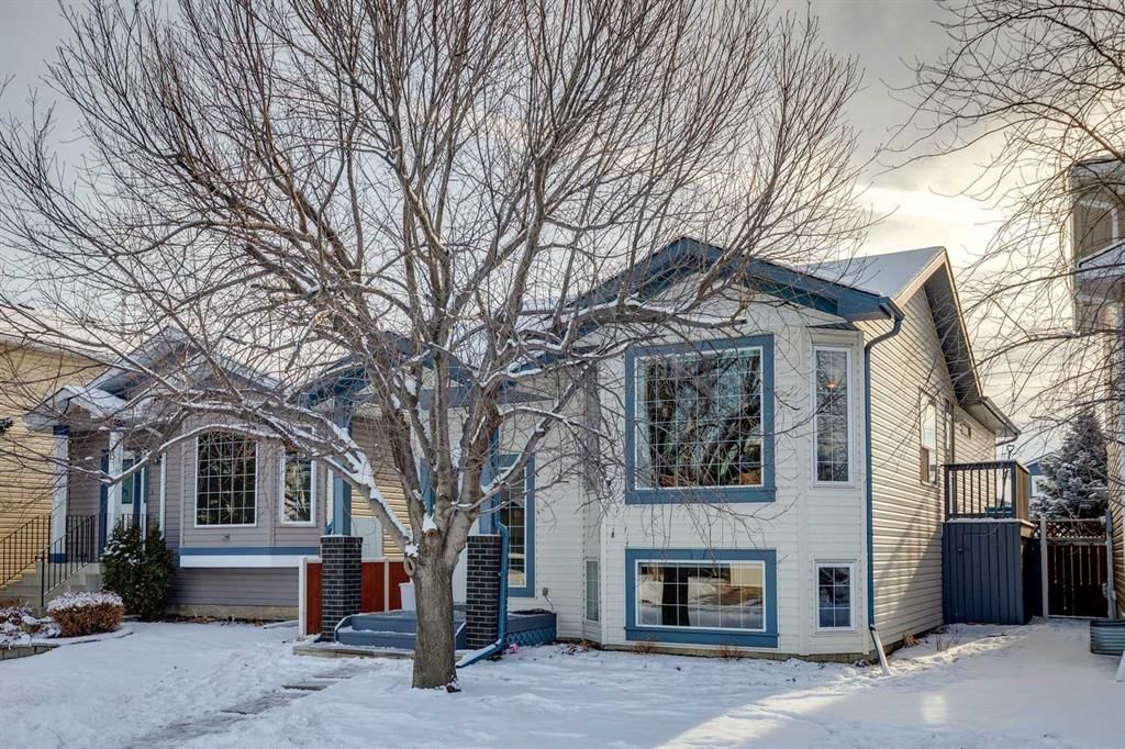 19 Somerside Manor SW, Calgary — main listing photo