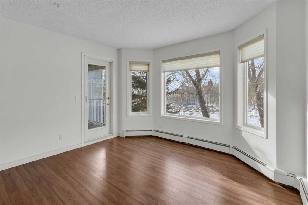 206, 3206 Hawksbrow Point NW, Calgary — photo 4 of 43