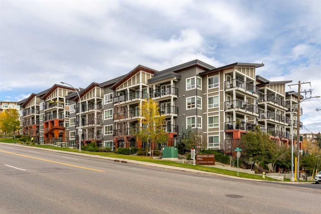 206, 510 Edmonton Trail NE, Calgary — photo 2 of 26