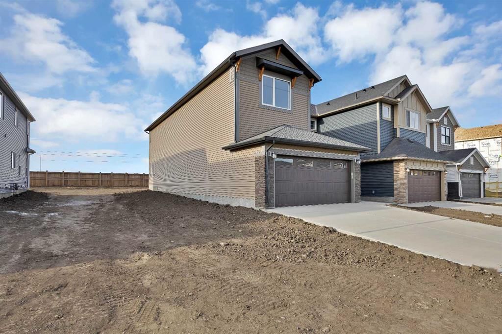 135 Homestead Common NE, Calgary — photo 4 of 50