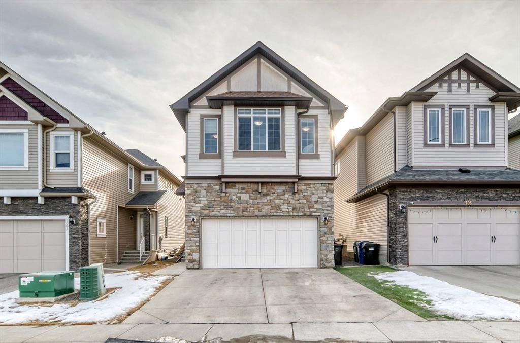 201 Sherwood Heights NW, Calgary — main listing photo