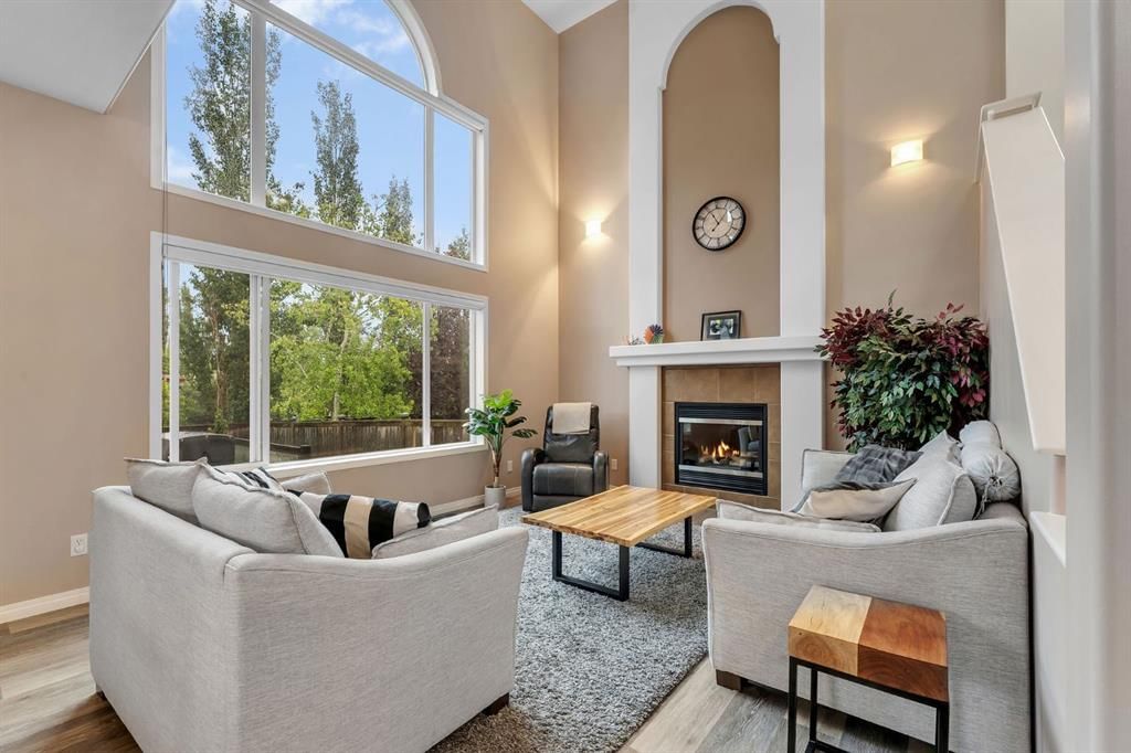 405 Kincora Drive NW, Calgary — main listing photo