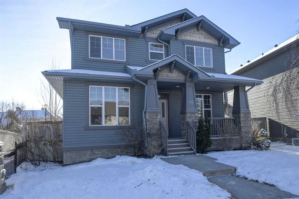 40 Prestwick Manor SE, Calgary — main listing photo