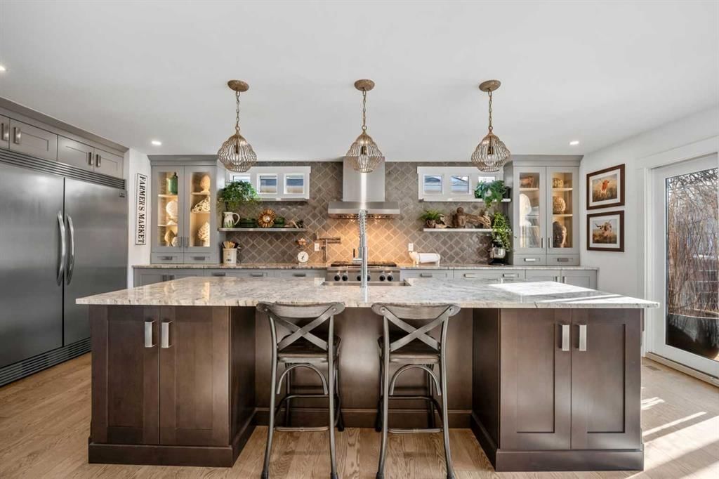 520 Parkridge Drive SE, Calgary — photo 3 of 50