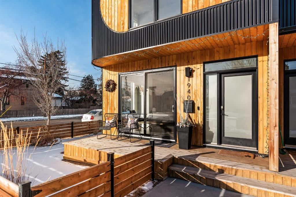 1940 Bowness Road NW, Calgary — photo 3 of 44