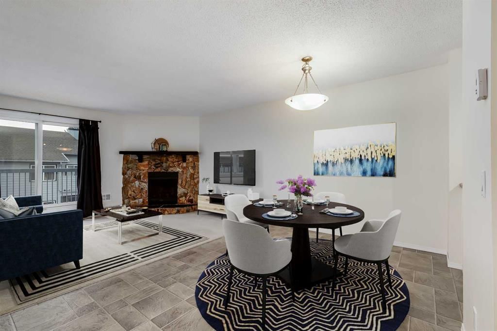 2466, 70 Glamis Drive SW, Calgary — photo 3 of 36