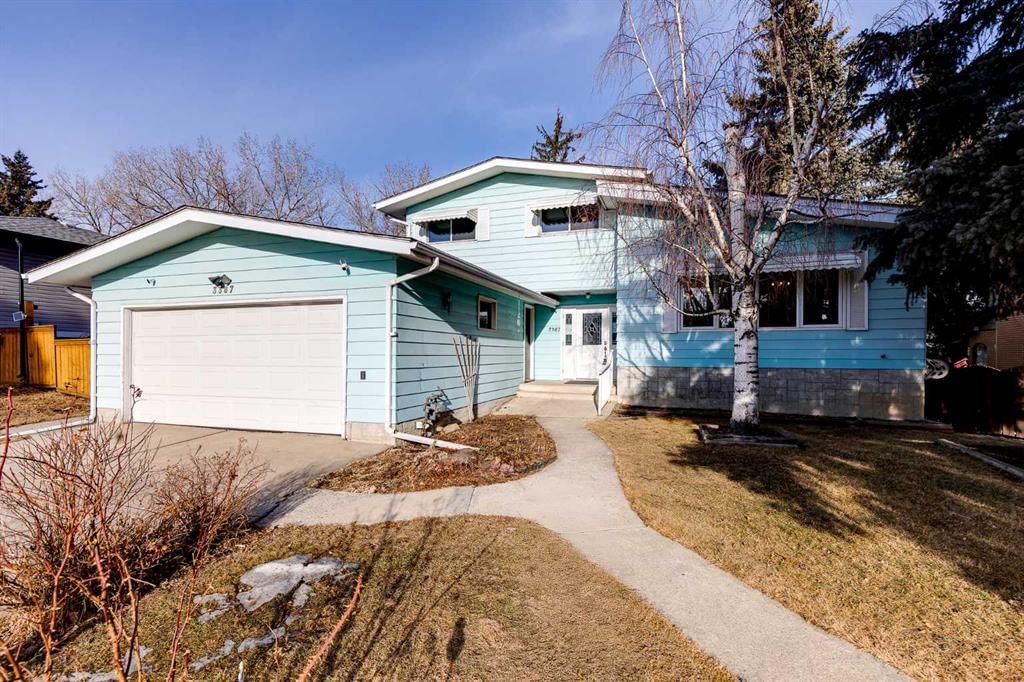 3387 Breton Close NW, Calgary — main listing photo
