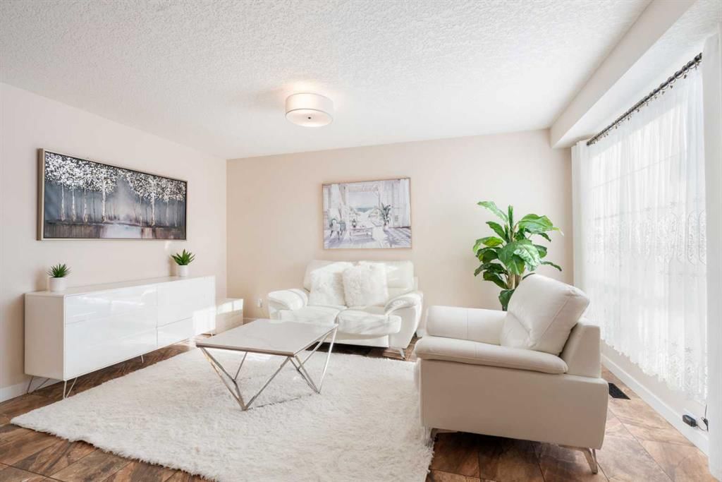 25 Cranwell Place SE, Calgary — photo 3 of 49