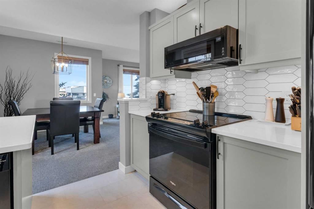 902, 8000 Wentworth Drive SW, Calgary — photo 5 of 30