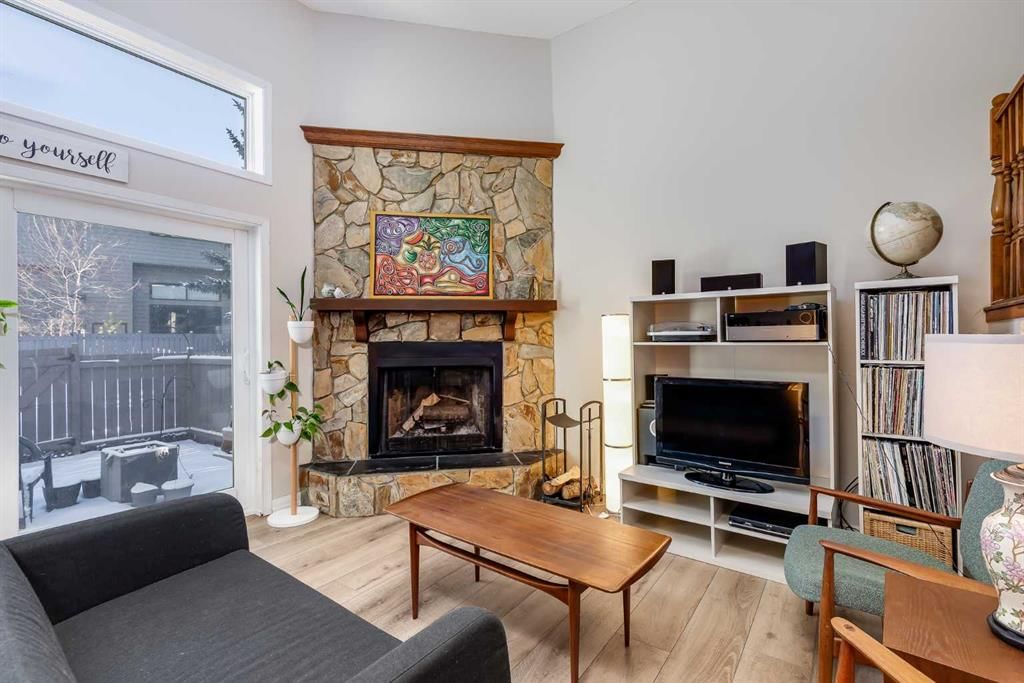 45, 23 Glamis Drive SW, Calgary — photo 5 of 32