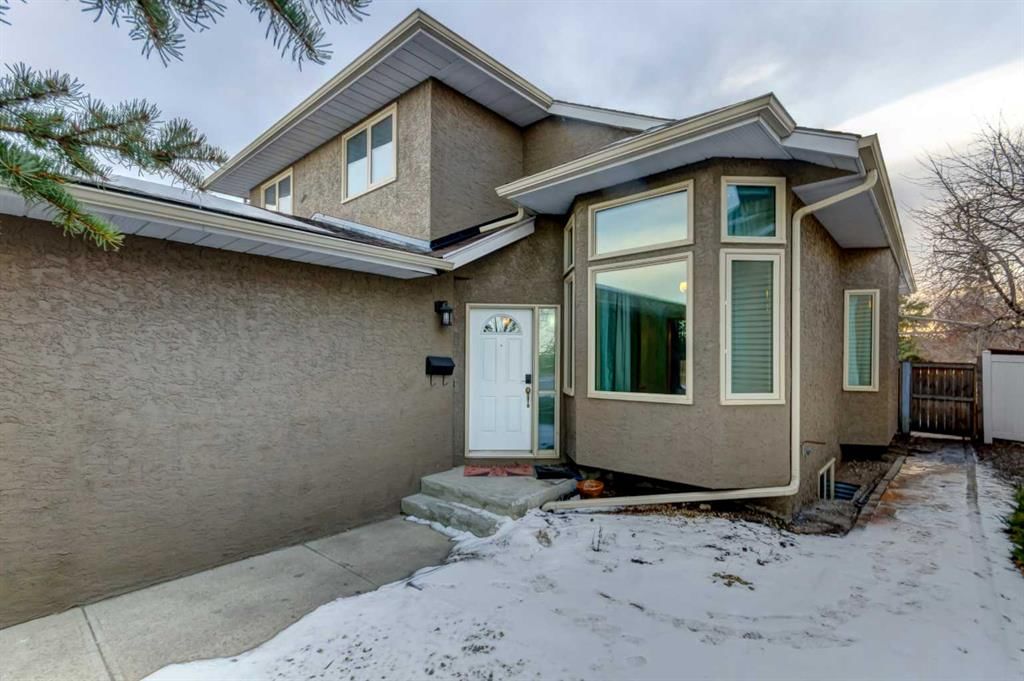 184 Riverbend Drive SE, Calgary — photo 3 of 50