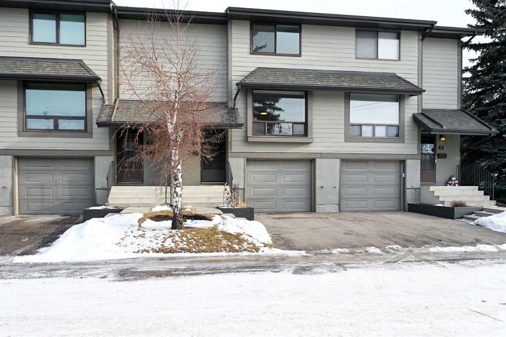 43, 5019 46 Avenue SW, Calgary — photo 3 of 34