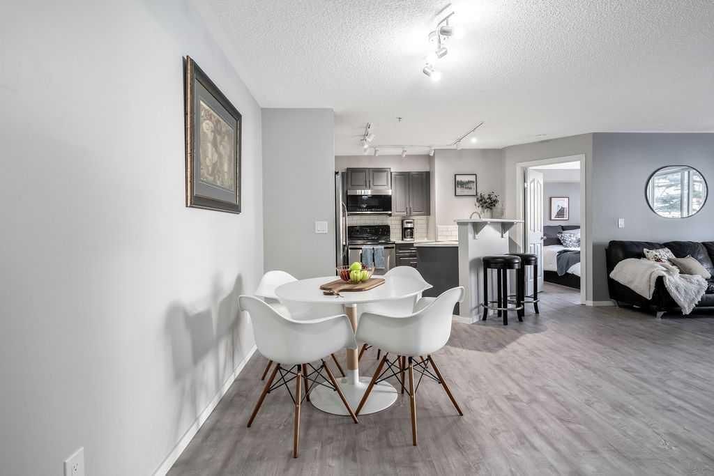 1120, 4975 130 Avenue SE, Calgary — photo 2 of 26