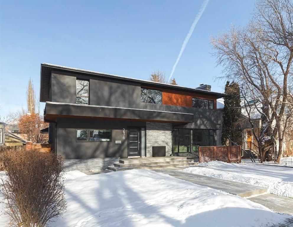 236 38 Avenue SW, Calgary — main listing photo
