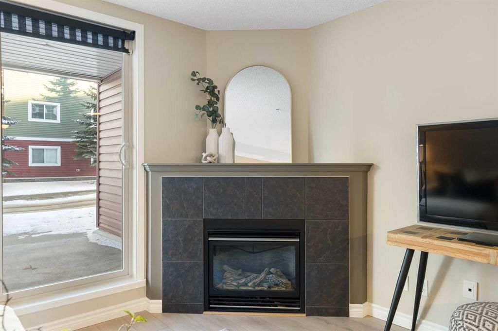 4104, 10 Prestwick Bay SE, Calgary — photo 5 of 25