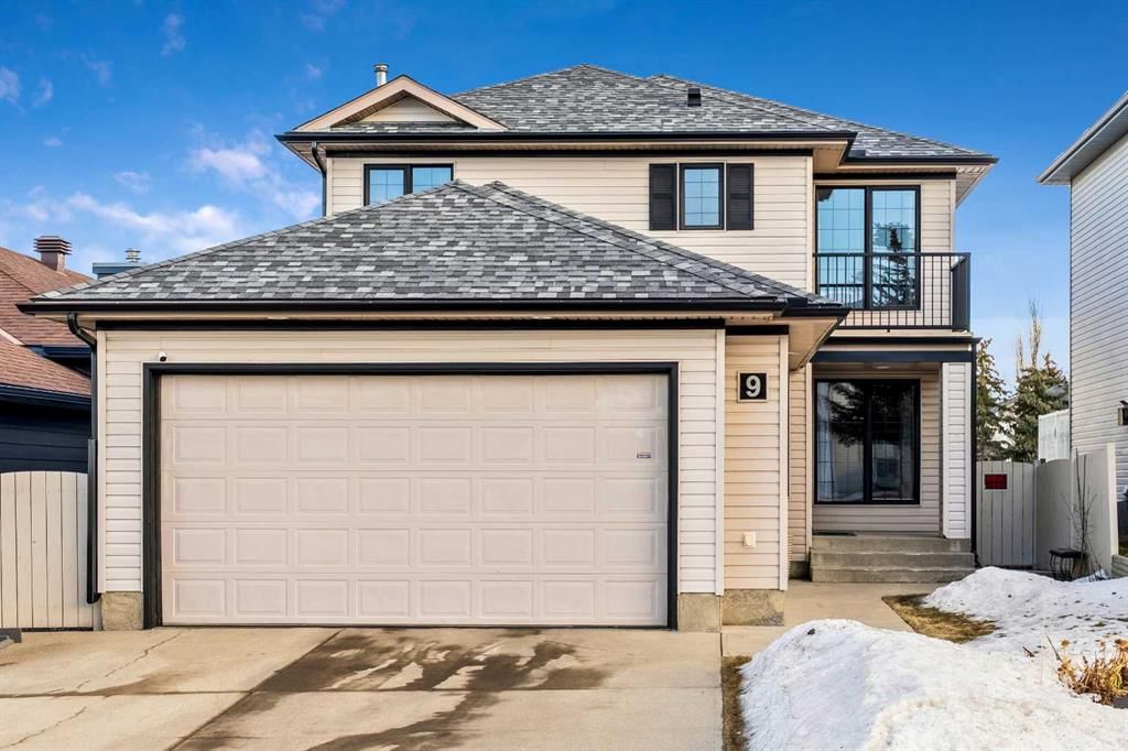 9 Hidden Valley Crescent NW, Calgary — photo 2 of 50