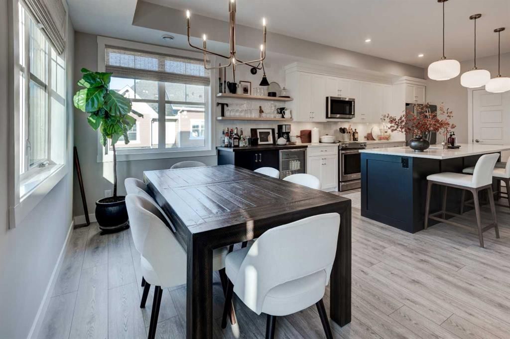 405 Cranbrook Walk SE, Calgary — photo 5 of 32