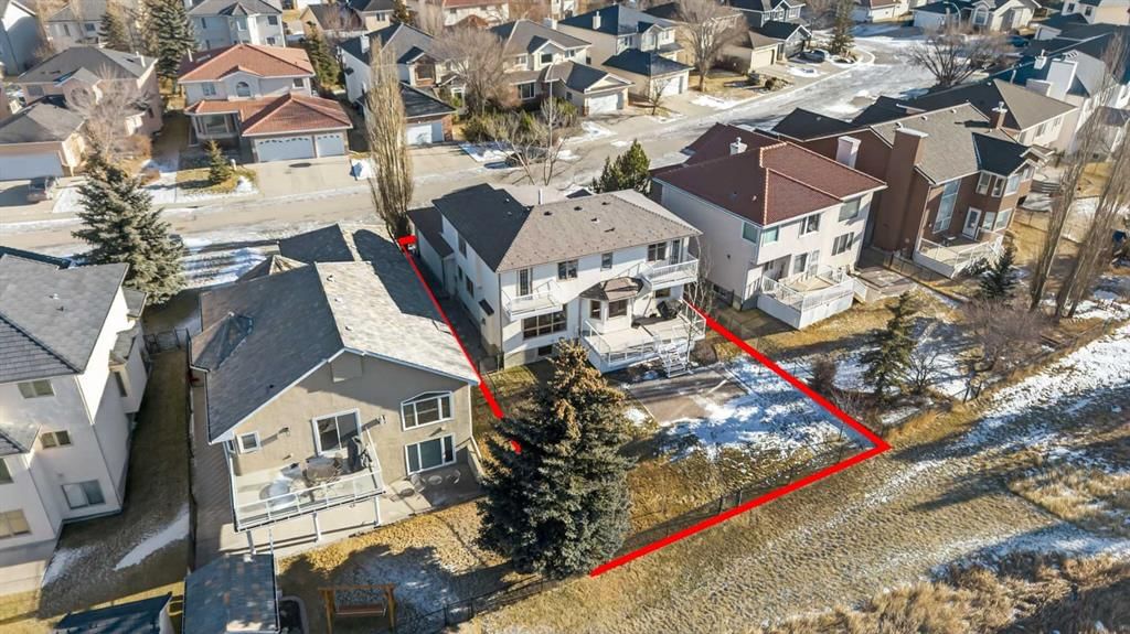 116 Hampshire Grove NW, Calgary — photo 3 of 48