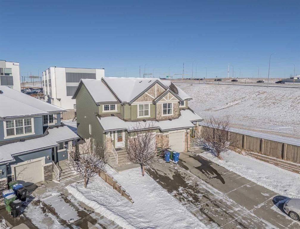 180 Panatella Way NW, Calgary — photo 4 of 39