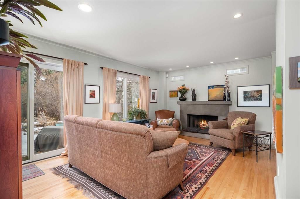 1929 6 Avenue NW, Calgary — photo 4 of 50
