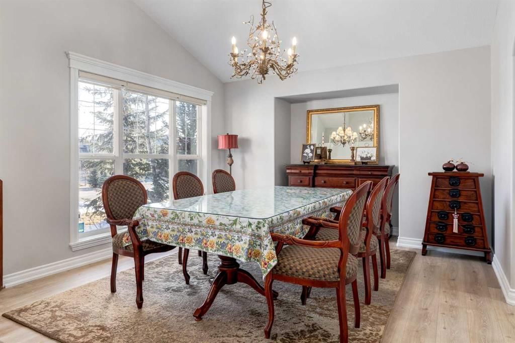 79 Discovery Ridge Park SW, Calgary — photo 4 of 50