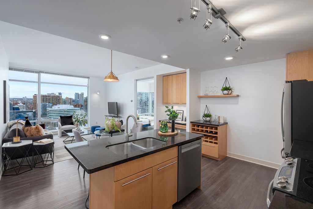 1703, 215 13 Avenue SW, Calgary — photo 2 of 23