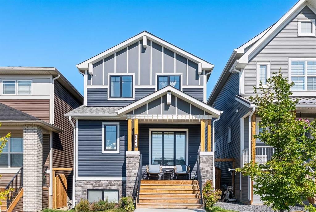 145 Lucas Crescent NW, Calgary — photo 4 of 46