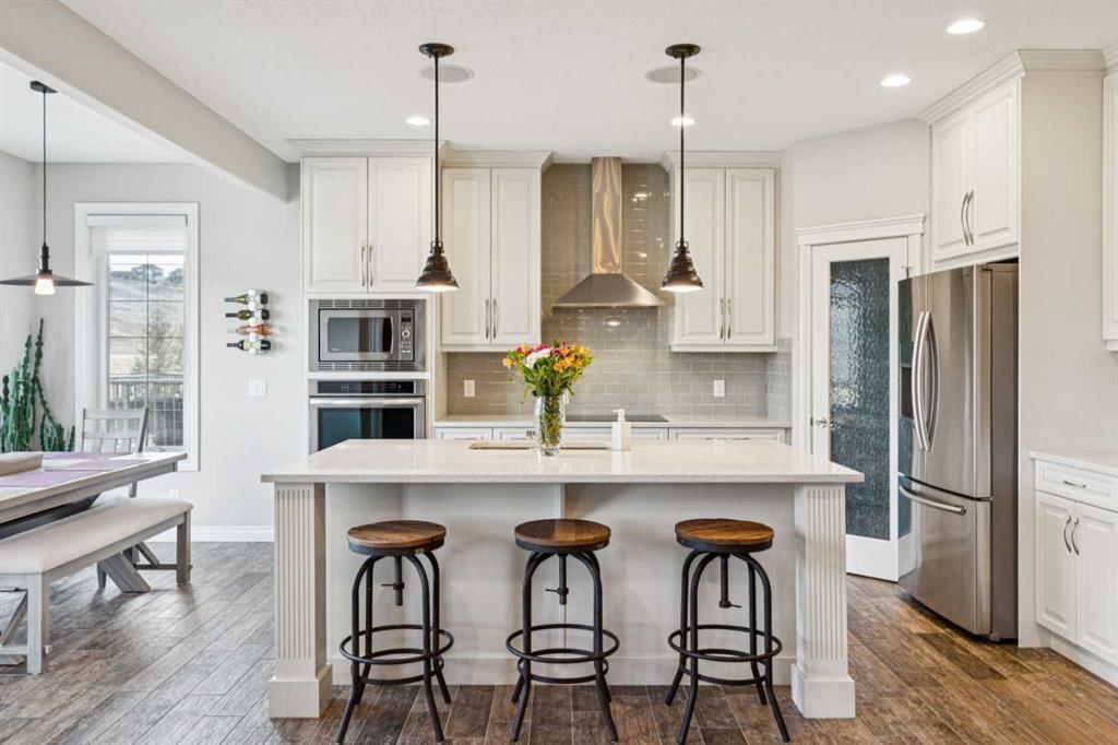 137 Sage Meadows Circle NW, Calgary — photo 4 of 50
