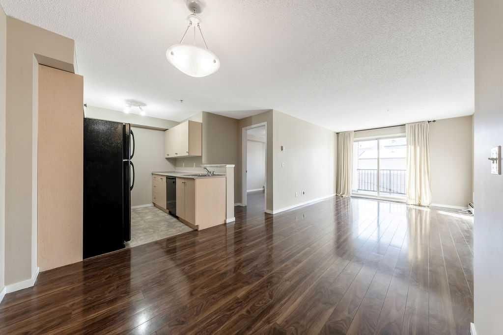 1215, 8 Bridlecrest Drive SW, Calgary — photo 3 of 20