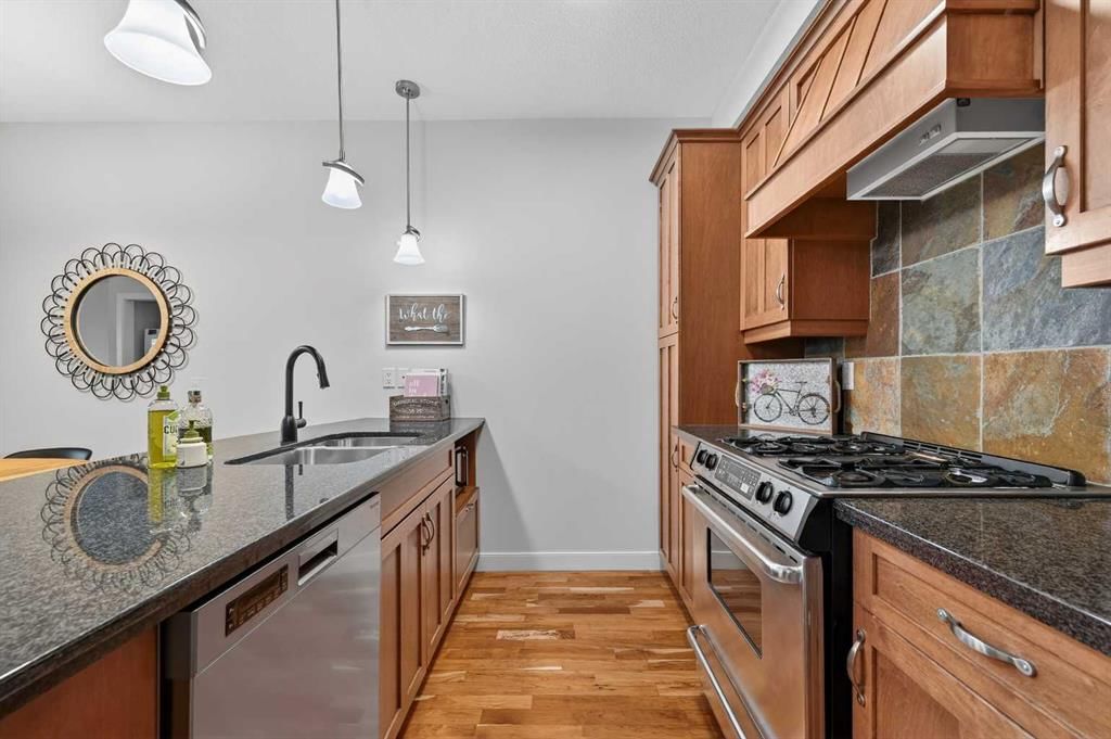 303, 1818 14 Street SW, Calgary — photo 3 of 27